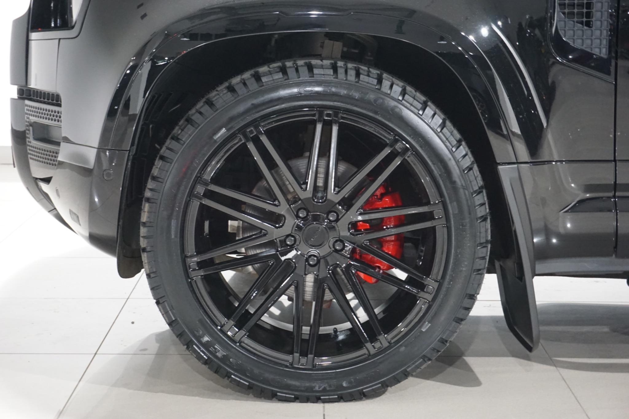 Land Rover Defender 110 3.0 D350 MHEV X-Dynamic HSE Auto 4WD Euro 6 (s/s) 5dr